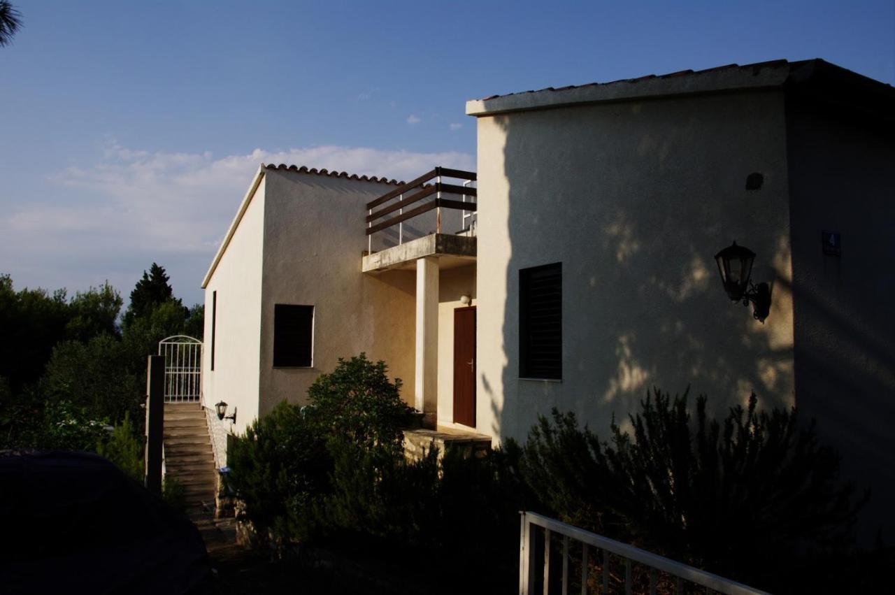 Shambala Supetar Exterior foto